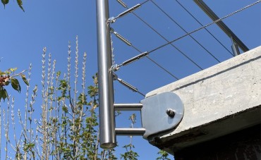 Comment bien fixer votre garde-corps en inox ? 