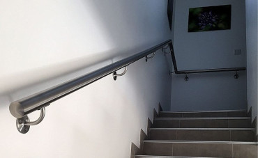 Quelle main courante inox choisir chez vous ?
