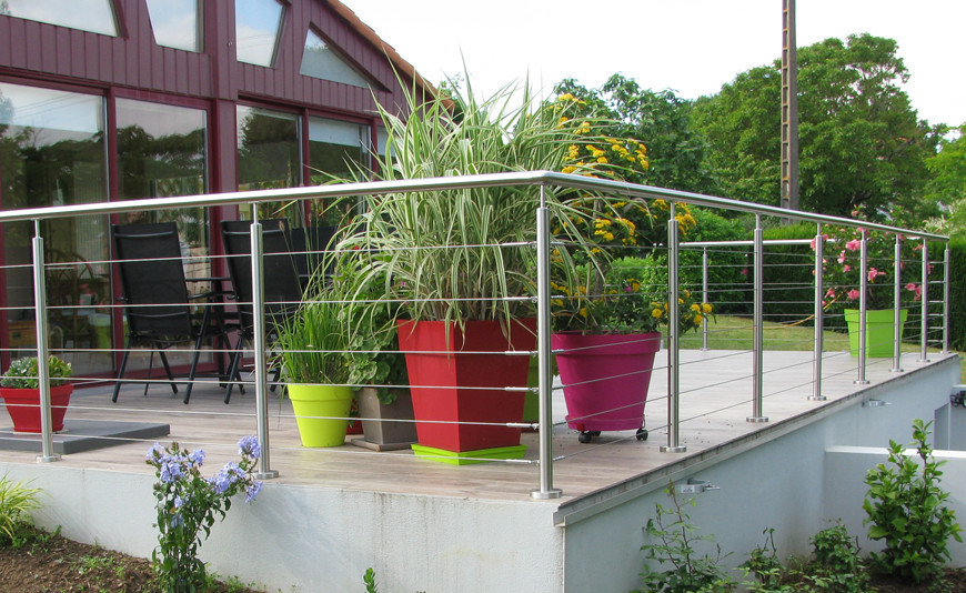 Guide balustrade inox extérieure pour terrasse