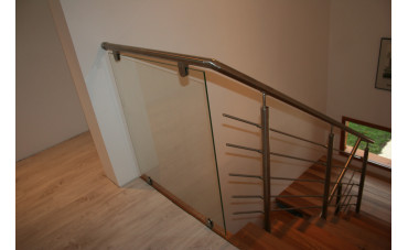 Bien choisir son garde-corps intérieur d’escalier